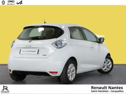 Photo 14 Renault Zoé Zoe Life charge normale R90 MY19