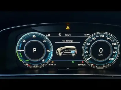 Photo 8 Volkswagen Golf  1.4 TSI 204ch Hybride Rechargeable GTE DSG6 Euro6d-T 5p