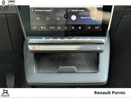 Photo 29 Renault Megane  TECHNO SUPER CHARGE EV60 220ch