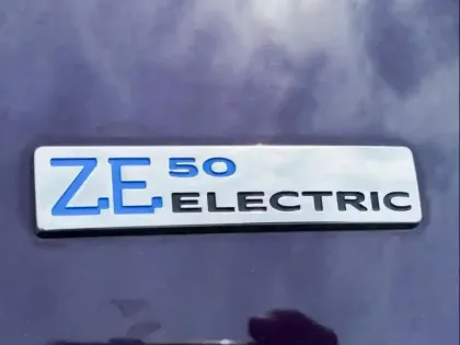 Photo 14 Renault Zoé Zoe Zen charge normale R110 Achat Intégral - 20