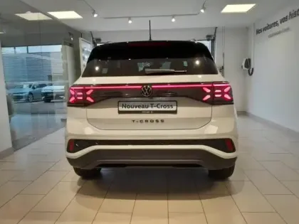 Photo 5 Volkswagen T-cross  1.5 TSI 150ch R-Line Edition DSG7
