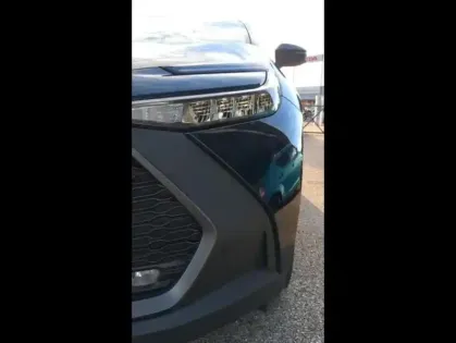 Photo 8 Toyota C-HR  1.8 Hybride 140ch Design MY25