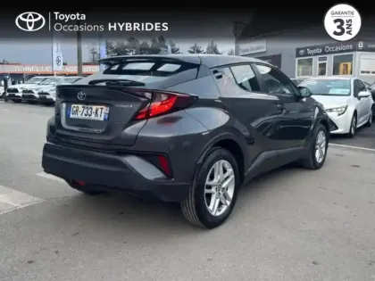 Photo 8 Toyota C-HR  1.8 Hybride 122ch Design Ultimate E-CVT