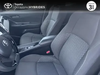 Photo 3 Toyota C-HR  1.8 Hybride 122ch Design Ultimate E-CVT