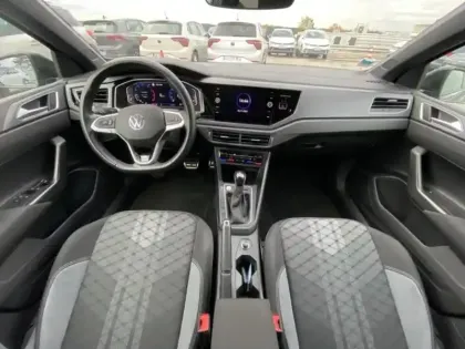 Photo 12 Volkswagen Polo  1.0 TSI 95ch R-Line DSG7