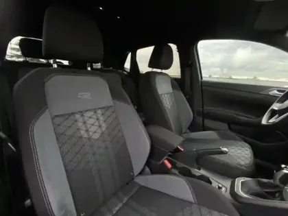 Photo 13 Volkswagen Polo  1.0 TSI 95ch R-Line DSG7