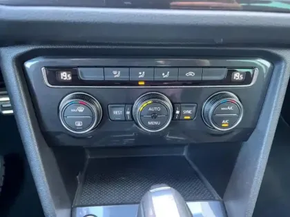 Photo 13 Volkswagen Tiguan  1.5 TSI EVO 150ch IQ.Drive DSG7 Euro6d-T