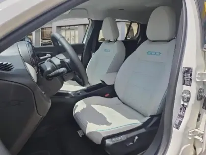 Photo 7 Fiat 600  e 156ch 54kWh La Prima