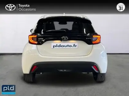Photo 6 Toyota Yaris  116h Design 5p MC24