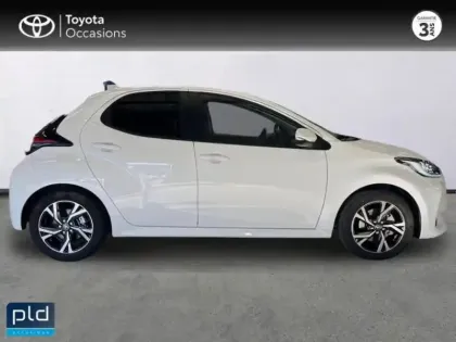 Photo 3 Toyota Yaris  116h Design 5p MC24