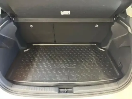 Photo 11 Toyota Yaris  116h Design 5p MC24