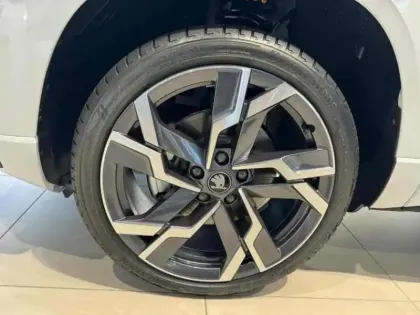 Photo 7 Skoda Karoq  1.5 TSI Evo 2 ACT 150ch Sportline DSG7