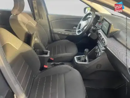 Photo 4 Dacia Jogger  1.0 TCe 110ch SL Extreme+ 5 places