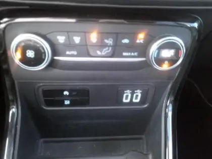 Photo 13 Ford Ecosport  1.0 EcoBoost 125ch Titanium