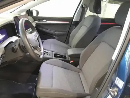 Photo 6 Volkswagen Golf  1.5 eHybrid 204ch VW Edition DSG6