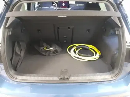 Photo 8 Volkswagen Golf  1.5 eHybrid 204ch VW Edition DSG6