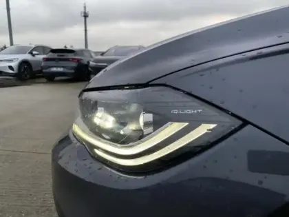 Photo 10 Volkswagen Polo  1.0 TSI 110ch R-Line DSG7