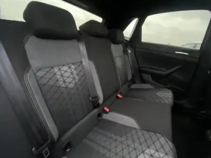 Photo 14 Volkswagen Polo  1.0 TSI 110ch R-Line DSG7