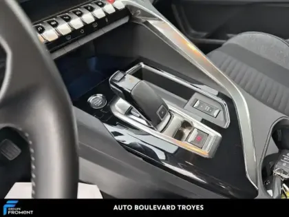 Photo 13 Peugeot 3008  1.5 BlueHDi 130ch S&S Style EAT8