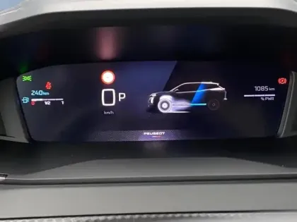 Photo 13 Peugeot 2008  1.2 Hybrid 145ch Allure e-DCS6