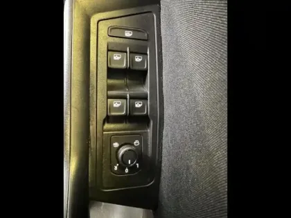 Photo 14 Volkswagen T-roc  1.0 TSI 116ch VW Edition