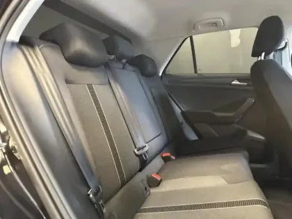 Photo 9 Volkswagen T-roc  1.0 TSI 116ch VW Edition