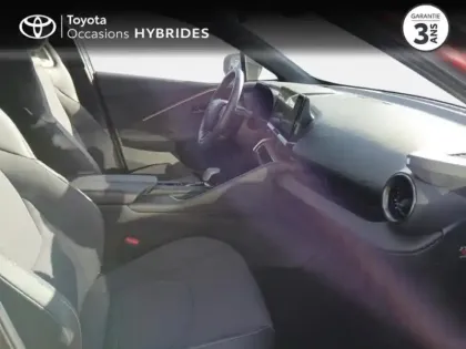 Photo 20 Toyota C-HR  1.8 Hybride 140ch Collection NG23