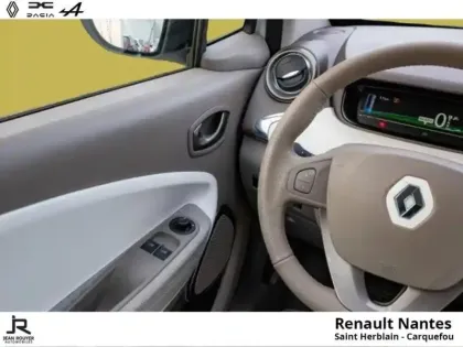 Photo 3 Renault Zoé Zoe Zen charge normale R90 MY19