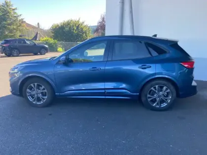 Photo 20 Ford Kuga 2.5 Duratec 190ch FHEV E85 ST-Line X BVA