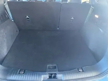 Photo 10 Ford Kuga 2.5 Duratec 190ch FHEV E85 ST-Line X BVA