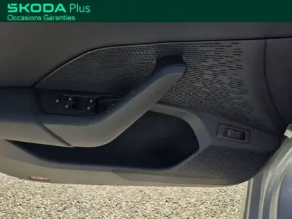 Photo 10 Skoda Octavia 1.5 TSI mHEV e-TEC 150 ch ACT DSG7 Business