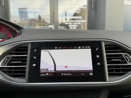 Photo 6 Peugeot 308 II THP 263 S&S GTi By Peugeot Sport