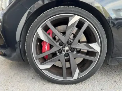 Photo 20 Peugeot 308 II THP 263 S&S GTi By Peugeot Sport