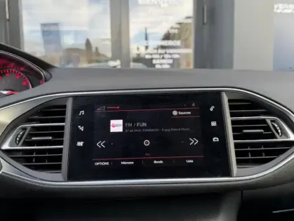 Photo 13 Peugeot 308 II THP 263 S&S GTi By Peugeot Sport