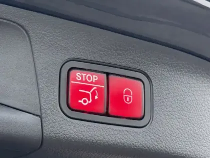 Photo 21 Mercedes GLA 250 e Hybrid EQ Progressive Line