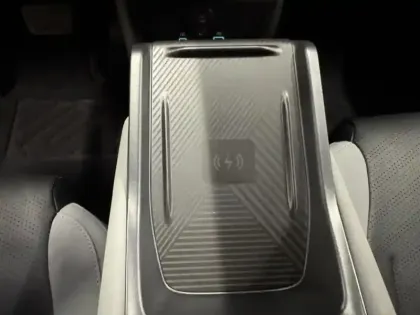 Photo 17 BYD Dolphin Gén. I Ph1 Comfort 5