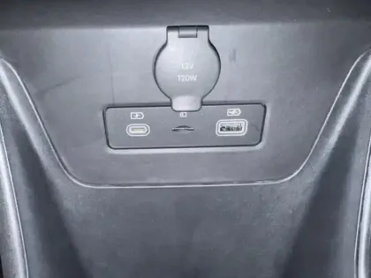 Photo 18 BYD Dolphin Gén. I Ph1 Comfort 5