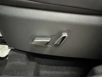 Photo 27 BYD Dolphin Gén. I Ph1 Comfort 5