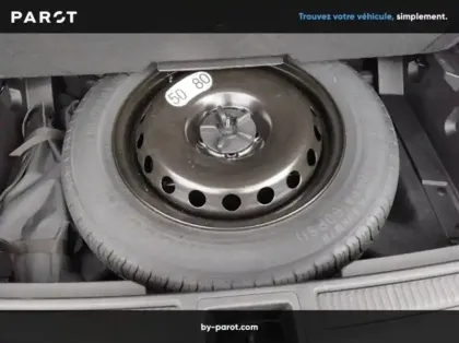 Photo 12 Renault Austral 1.2 E-Tech full hybrid 200ch Techno esprit Alpine - 23