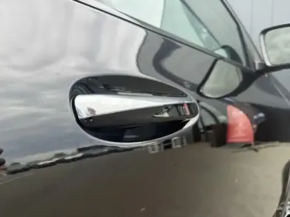 Photo 8 Mercedes GLA 200 d AMG Line