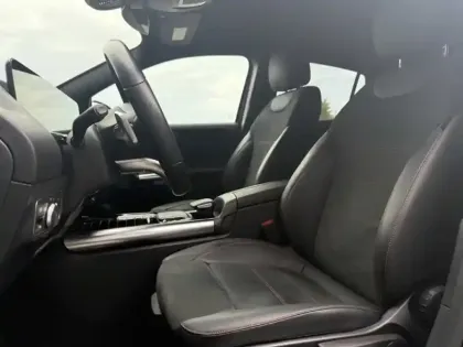 Photo 19 Mercedes GLA 200 d AMG Line