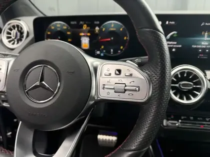 Photo 27 Mercedes GLA 200 d AMG Line