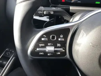 Photo 14 Mercedes EQA 250+ Edition