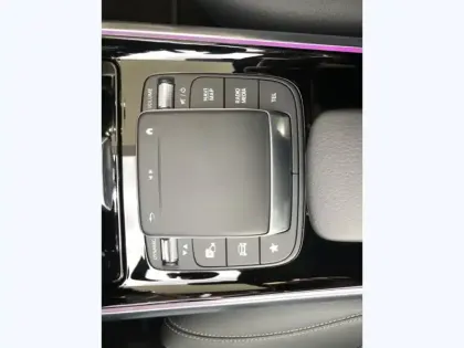 Photo 23 Mercedes EQA 250+ Edition