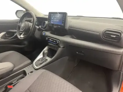 Photo 12 Toyota Yaris Hybride 116h Design