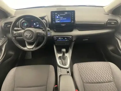 Photo 10 Toyota Yaris Hybride 116h Design