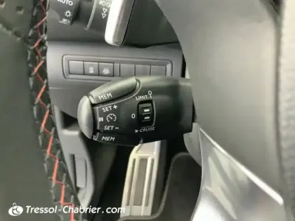 Photo 17 Peugeot 308  PureTech 130ch S&S EAT8 GT Line