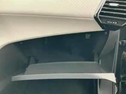 Photo 15 DS Ds 7  Hybride Rechargeable E-Tense 225 EAT8 Opera