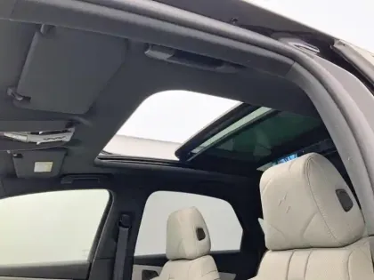 Photo 24 DS Ds 7  Hybride Rechargeable E-Tense 225 EAT8 Opera