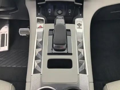 Photo 19 DS Ds 7  Hybride Rechargeable E-Tense 225 EAT8 Opera